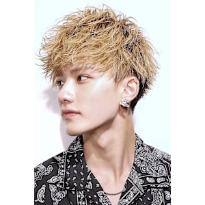 すっきり束感ショートマッシュ