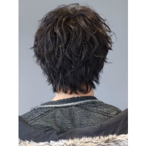 ツイストスパイラルパーマツーブロマッシュウルフ