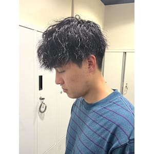 【平山明樹】大人メンズ縦落ちスパイラルパーマ - STYLE 茅ヶ崎 smart salon【スタイルチガサキスマートサロン】掲載中