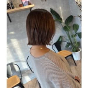 切りっぱなしボブ