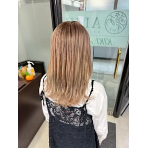 ハイトーンカラー - AIZU本厚木 白髪ぼかし ハイライト バレイヤージュ 髪質改善【アイズホンアツギ シラガボカシ ハイライト バレイヤージュ カミシツカイゼン】掲載中