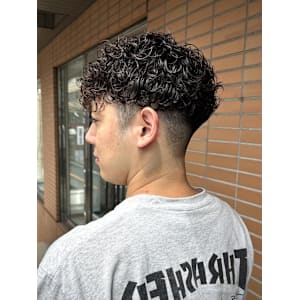 【大村指名】メンズカットパーマスペインカール - bococa by KENJE/メンズカット｜フェード【ボコカバイケンジ】掲載中