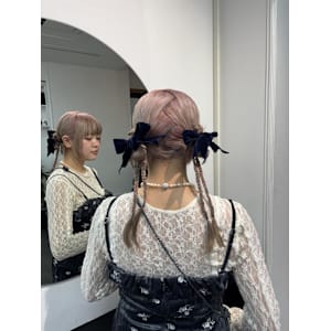 ツインヘアアレンジ/リボンヘア/三つ編みヘア/編み下ろしヘア - AO。【アオ】掲載中