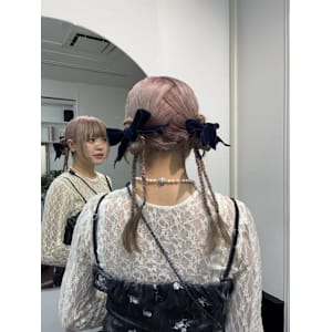 ツインヘアアレンジ/リボンヘア/三つ編みヘア/編み下ろしヘア - AO。【アオ】掲載中
