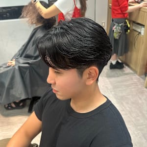 センターパート×ニュアンスパーマ - STYLE Smart Salon【スタイルスマートサロン】掲載中