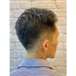 癖毛風パーマ×ショート - 銀座マツナガ 新宿野村ビル店【ギンザマツナガ シンジュクノムラビルテン】掲載中