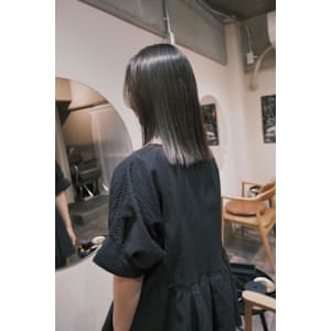 シアーグレージュ