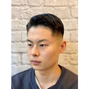 フェードスタイル - 銀座マツナガ 新宿野村ビル店【ギンザマツナガ シンジュクノムラビルテン】掲載中