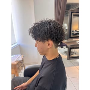 ツイストスパイラルパーマ　縦落ちツイスト　縦落ちスパイラル