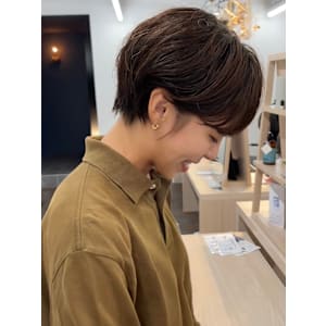 コンパクトマッシュショートボブニュアンスパーマパーマ横浜