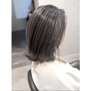 30代40代50代抜け感ショートボブアッシュベージュ