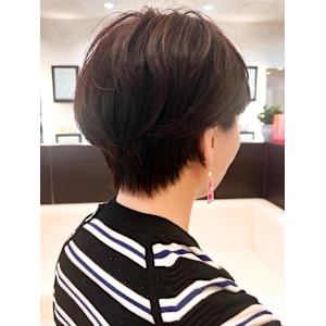 耳かけ大人ショート - VISAGE GINZA【ヴィサージュ ギンザ】【ヴィサージュ ギンザ】掲載中