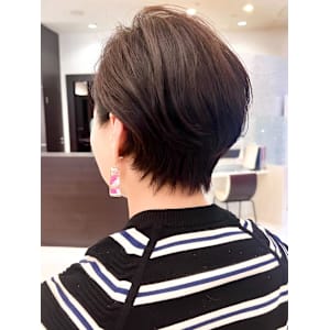 耳かけ大人ショート - VISAGE GINZA【ヴィサージュ ギンザ】【ヴィサージュ ギンザ】掲載中