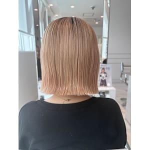 バツっとワンレンボブ