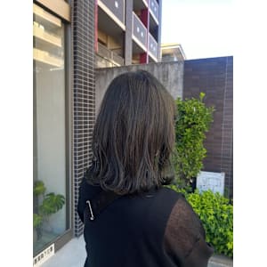 ダークオリーブカラー