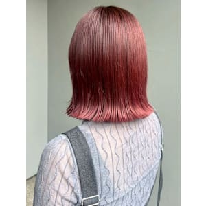 チェリーレッド 外ハネボブ ブリーチ 暖色系カラー 20代 - NAKAO COIFFURE【ナカオ コアフュール】掲載中