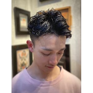 ワンカールパーマ - ヒロ銀座バーバーショップ難波店【ヒロギンザバーバーショップナンバテン】掲載中