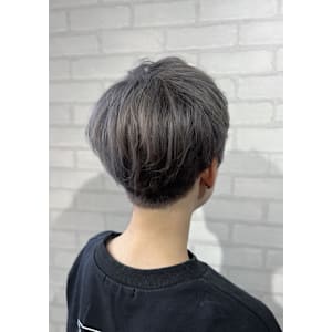 グレーアッシュ×マッシュショート