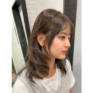 ブリーチなしのベージュカラー