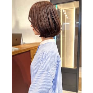 ショートボブ 顔周りカット ボブレイヤー ブラウンカラー 