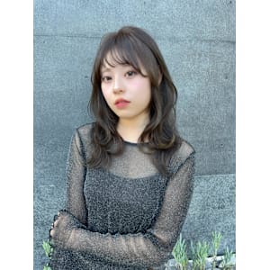 オリーブベージュ - 半個室型美容室 Sourire 姪浜店【ハンコシツガタビヨウシツスーリールメイノハマテン】掲載中