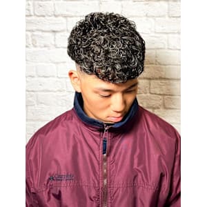 カーリーパーマ