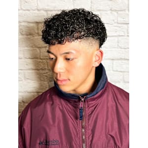 カーリーパーマ