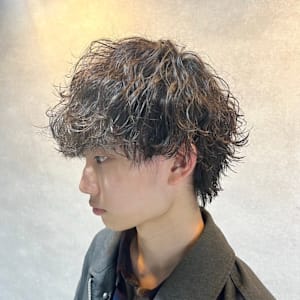 ニュアンスフェザー渋谷駅/学割U24/メンズサロン/フェザー - BLUCK Men's hair 渋谷【ブラック メンズヘア シブヤ】【ブラックメンズヘア シブヤ】掲載中