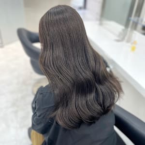 韓国風レイヤーカット【銀座駅/学割U24/前髪カット】