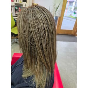 hair studio PIECES×スタイル