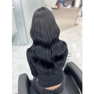 韓国風レイヤーカット【銀座駅/学割U24/前髪カット】