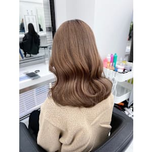 韓国風レイヤーカット【銀座駅/学割U24/前髪カット】