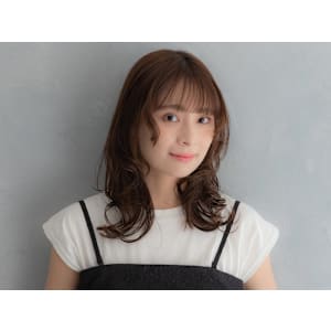 HAIR & MAKE EARTH 佐賀鳥栖店×スタイル