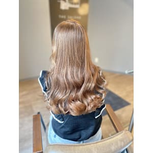 ミルクティーベージュレイヤー前髪カット