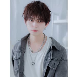 波打ちパーマサーフカールフェザーショート　ツーブロパーマ