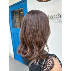 【katachi】担当成毛　ミディアム