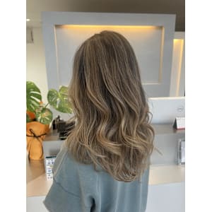バレイヤージュ×ベージュ - K&K hair design つつじが丘店【ケイアンドケイヘアーデザインツツジガオカテン】掲載中