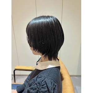 ショートウルフ - 半個室型美容室 Sourire 伊都店【ハンコシツガタビヨウシツスーリールイトテン】掲載中