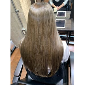 ベージュブロンド