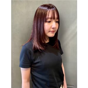 ミディアムレイヤー×ピンクブラウン