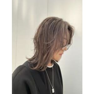 くびれヘア　オリーブベージュ　ハイライト - ROW町田【ロウマチダ】掲載中
