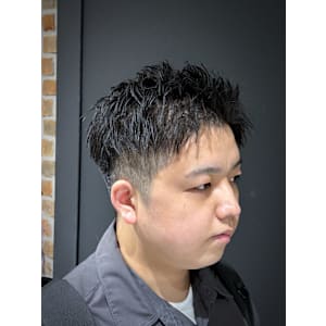 アップバングショート