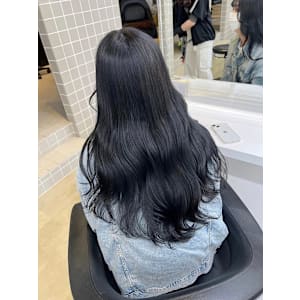 韓国風レイヤーカット【銀座駅/学割U24/前髪カット】