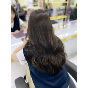 韓国風レイヤーカット【銀座駅/学割U24/前髪カット】