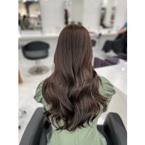 韓国風レイヤーカット【銀座駅/学割U24/前髪カット】