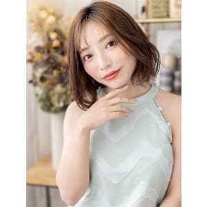 フェイスフレーミング抜け感くびれミディアム　オリーブグリーン - COVER HAIR bliss【カバーヘア ブリス】北浦和/北浦和西口店【カバー ヘア ブリス キタウラワ キタウラワニシグチテン】掲載中