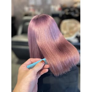 《三宅悠斗》ピンカラー/ブリーチ/大宮