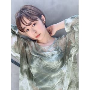 丸みショート/小顔/似合わせカット/艶ブラウン