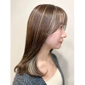 Bella hair salon×スタイル