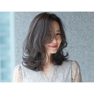 Bella hair salon×スタイル